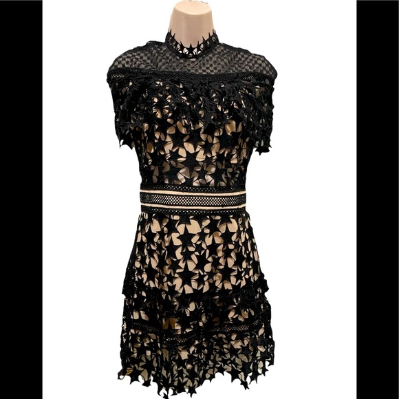 Star Cutout Dress - Picture 2 of 10